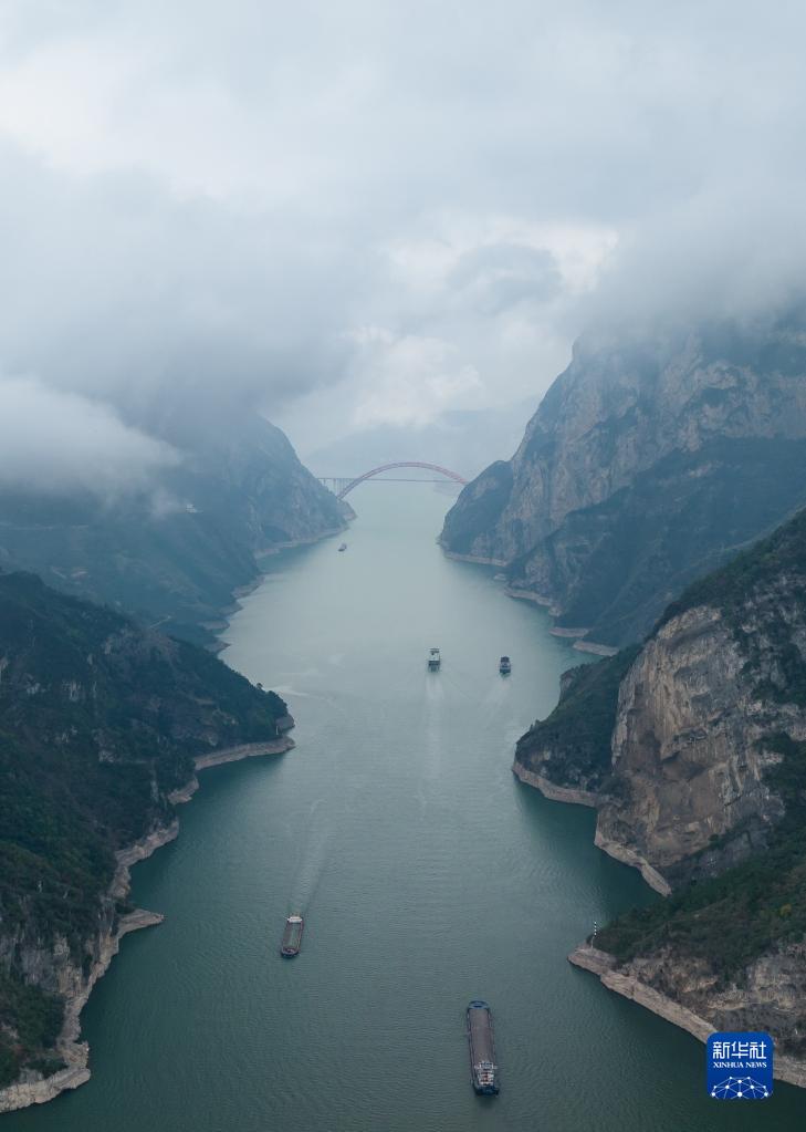 [组图]湖北宜昌：烟雨三峡 第 2 张