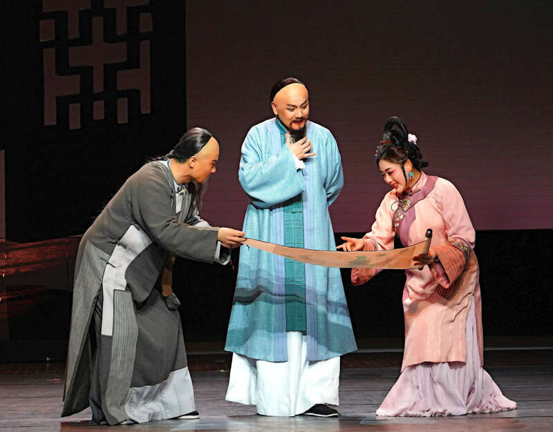 [组图]原创昆剧《曹雪芹》首演，曹雪芹与贾宝玉联唱 第 1 张