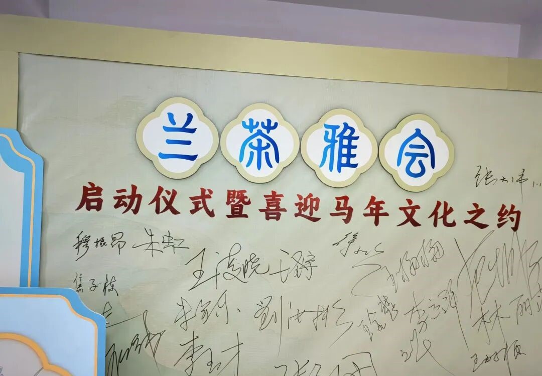 941b2658c0e83e89856b0d395f4e88b9.jpg 941b2658c0e83e89856b0d395f4e88b9.jpg